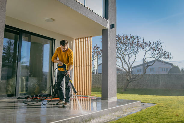 Best Window and Screen Pressure Cleaning in Mammoth Lakes, CA